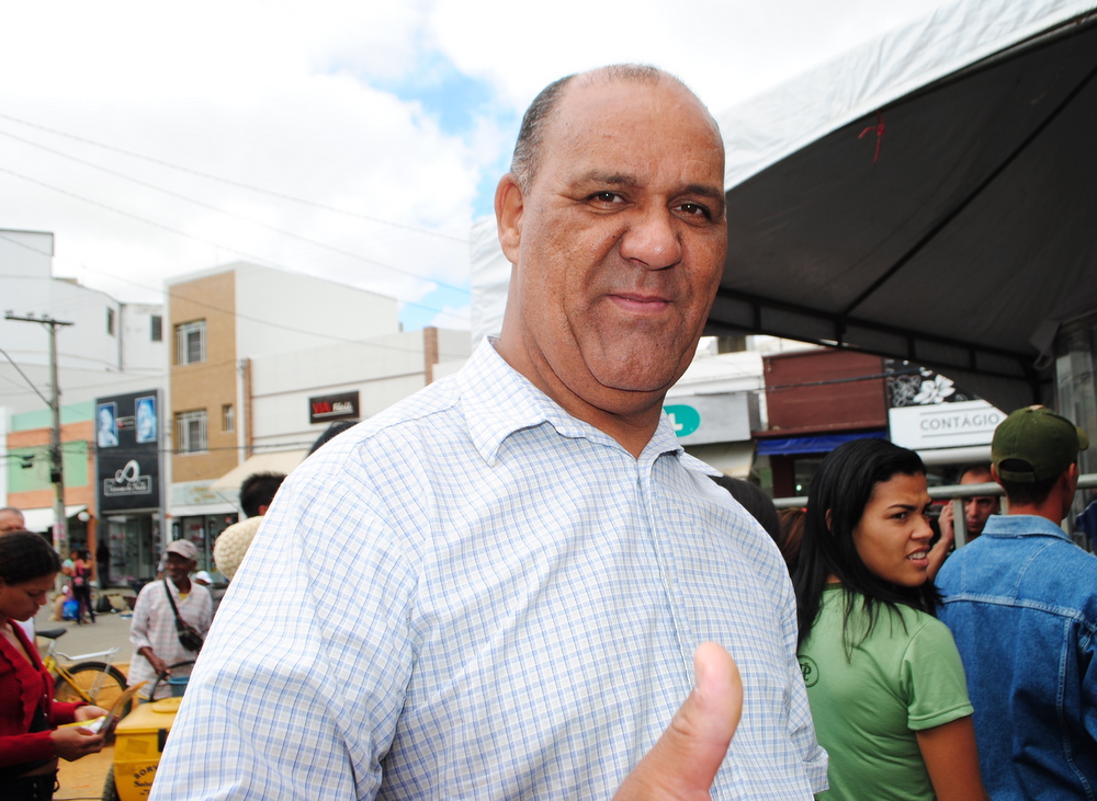 Pastor Sidney Oliviera é presidente do PRB de Vitória da Conquista