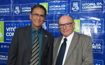 Salão Nobre da Prefeitura de Vitória da Conquista: veja as fotos das posses de Esmeraldino e Paulo César