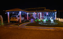 Natal: Casa mais iluminada de Vitória da Conquista tem 15 mil lâmpadas natalinas; veja as imagens