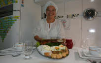 Gastronomia: uma das quituteiras mais famosas do Brasil lança o “Venha almoçar com Vanda Barreto”