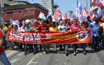 Eleições 2016: “onda vermelha” retorna às ruas de Vitória da Conquista em campanha por Zé Raimundo