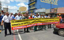Conquista: MCMP, empresários e trabalhadores protestam contra tartarugas em ciclovia