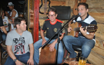 Em fotos: Sábado à noite no “Tambores e Cordas”