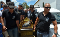 LUTO: Amigos e familiares prestam às últimas homenagens ao investigador da Polícia Civil Marcos Moura