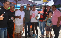 Cotidiano Conquistense: Zé Raimundo confirma popularidade; veja em fotos as personalidades na Feirinha do Bairro Brasil