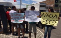Protestos em Vitória da Conquista: Movimentos protestam contra PEC 241 e reforma do Ensino Médio