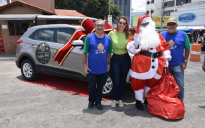 Natal da Câmara de Dirigentes Lojistas: Papai Noel chegou cheio de prêmios em Vitória da Conquista