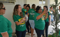 Educação: professores fazem panelaço por corte salariais em Vitória da Conquista; veja as imagens