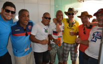 Embaixada Tricolor: com caruru, torcedores do Bahia se reúnem em Vitória da Conquista