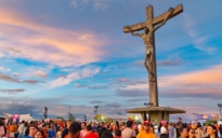 PM no Pôr do Sol | retorno do evento reúne grande público no Cristo Crucificado em Vitória da Conquista