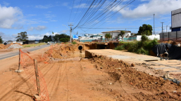 Avenida Brumado | obras seguem paralisadas e chuvas causam transtornos em Vitória da Conquista