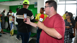 Eleições 2026 | Jotinha detalha desorganização e racha política marcam recepção a Flávio Bolsonaro em Conquista