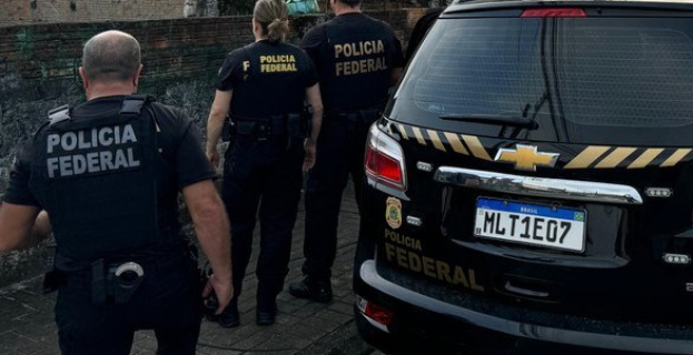 Operação Overclean | PF cumpre 18 mandados durante em operação que encontrou R$ 3 milhõesem gavetas