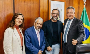 Encontro no Palácio do Planalto | Rui Costa recebe Fabrício Falcão e CEO da VCA em agenda estratégica