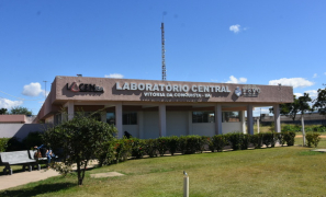 Laboratório Central | falta de insumos suspende exames laboratoriais em Vitória da Conquista