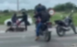 Anel Rodoviário Jadiel Vieira Matos | motociclista é agredido após acidente na Zona Oeste de Vitória da Conquista