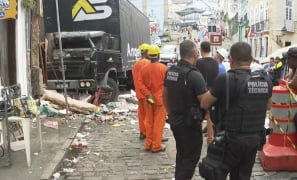 Susto no Pelourinho | Casa do Benin fecha as portas temporariamente após caminhão atingir o prédio