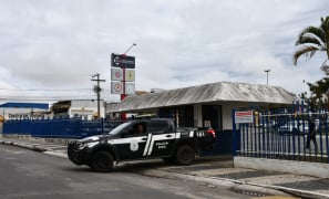 Plantão Policial do Jornal 107 | João Melo detalha homicídios, prisões e luto em Vitória da Conquista