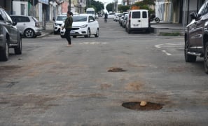 Mobilidade Urbana | crateras dificultam tráfego e causam prejuízos em Vitória da Conquista