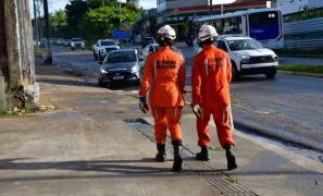 Operação de Resgate | bombeiros fazem buscas por Rosana Silva Borges em Vitória da Conquista