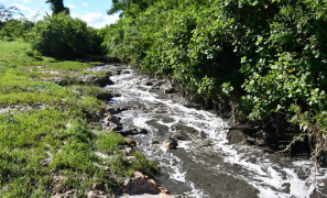 Nota da Polícia Militar da Bahia | Corpo encontrado no Rio Verruga em Vitória da Conquista pertence a uma mulher