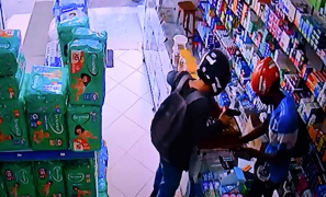 Violência em Itambé | clamor de atendente marca assalto a farmácia com dois mortos em confronto