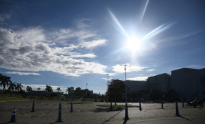 Despedida do Verão | o dia começou com sol forte e calor intenso em Vitória da Conquista