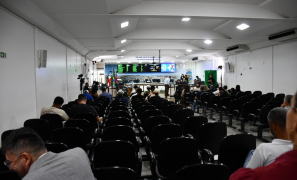 Câmara Municipal de Vitória da Conquista | falta de quórum votações e expõe ausências de vereadores