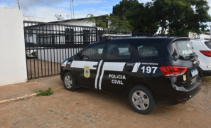 Combate ao Crime | PM desarticula ponto de tráfico e apreende cerca de 4 quilos de drogas em Poções