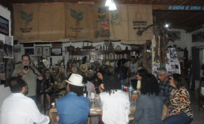 Jeremias Macário de Oliveira | noite cultural de Machado de Assis encantou “Sarau a Estrada”