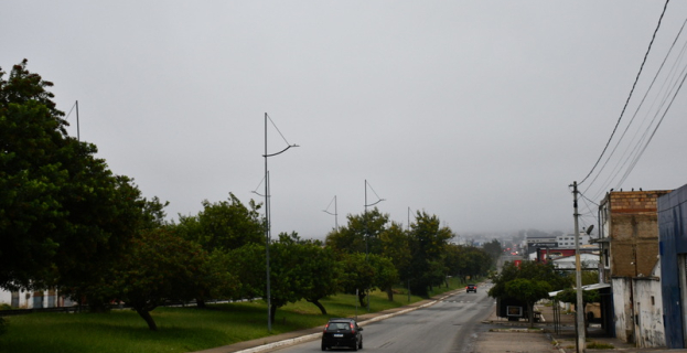 Tempo na Cidade | garoa e frio marcam a madrugada e o final de semana em Vitória da Conquista