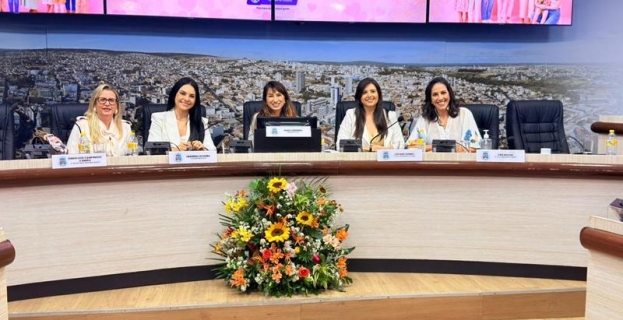 Poder Legislativo | Câmara de Vitória da Conquista realiza Sessão Solene em homenagem ao Dia das Mães
