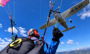 Destaque Internacional | mulher sobrevive após parapente ser atingido por avião durante voo