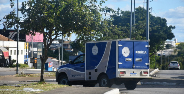 Ocorrências Policiais com João Melo | homem é encontrado morto em condomínio de Vitória da Conquista