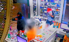 Assalto na Farmácia | rastreamento de telefone leva três suspeitos à prisão em Vitória da Conquista