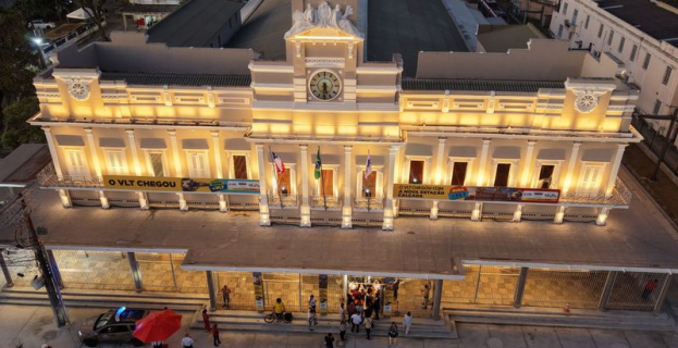 Mobilidade Urbana na Capital Baiana | Governo da Bahia inaugura o primeiro equipamento do VLT em Salvador