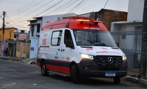 Resgate de Urgência | acidente deixa motociclista ferido na Zona Leste de Vitória da Conquista