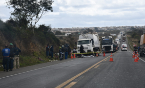 Tragédia no Anel Rodoviário | instrutor de academia morre atropelado por caminhão em Vitória da Conquista