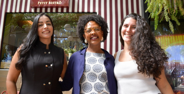 Encontro com Elas | vice-reitora da UESB debate inclusão, representatividade e atuação multicampi no Petit Bistrô