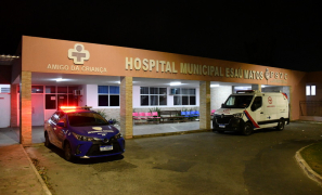 Emergência no Hospital Esaú Matos | raio atinge prédio e obriga transferência de bebês em Vitória da Conquista