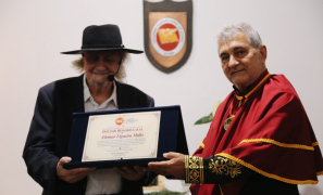 Cultura Literária | ACL concede o título de Doutor Honoris Causa ao menestrel Elomar Figueira Mello