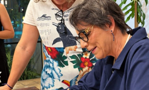 Lançamento Literário | Monalisa Barros lança a obra “Minha mãe está morrendo” em Vitória da Conquista