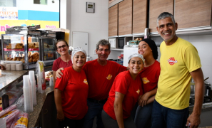 Tradição Conquistense | com 46 anos de tradição, Lanchonete Colorado é ponto de encontro em Vitória da Conquista