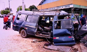 Resgate de Urgência | grave acidente entre van e carro deixa 29 feridos na Zona Urbana de Planalto