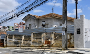Solar dos Ferraz | tombado há um ano, casarão centenário aguarda definição de uso em Vitória da Conquista