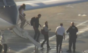 Fuga Internacional | Flávio Bolsonaro e família levam 12 horas da Argentina aos EUA em jato da Baires Fly