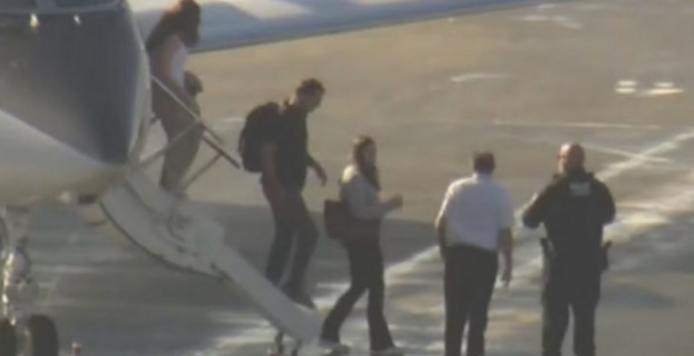 Fuga Internacional | Flávio Bolsonaro e família levam 12 horas da Argentina aos EUA em jato da Baires Fly