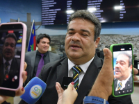 Poder Legislativo | Ivan Cordeiro obtém reeleição inédita por unanimidade na Câmara de Vitória da Conquista
