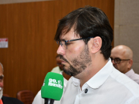 Eleições 2026 | Pedrinho celebra vitória de Jerônimo, Wagner e Rui apontando “mudança” em Vitória da Conquista
