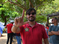 Eleições 2026 | Pedrinho Lacerda confiante na eleição de Lula durante caminhada em Vitória da Conquista